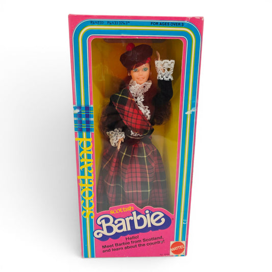 1981 Barbie Dolls of the World - First Edition Scottish doll — Front view