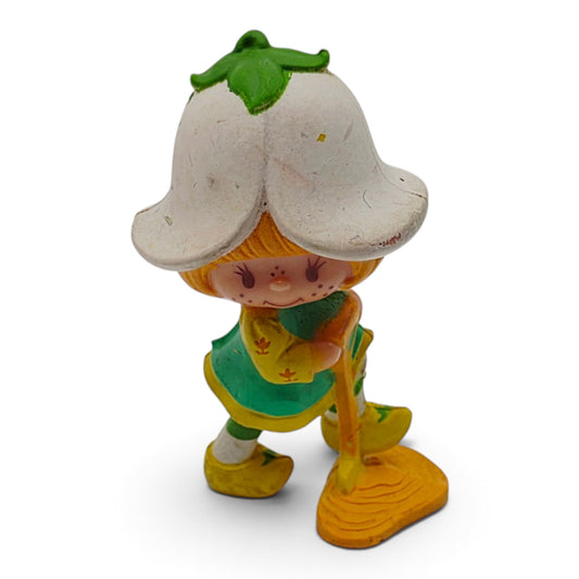 1983 Strawberry Shortcake Lily Vanilla PVC Figure Front view