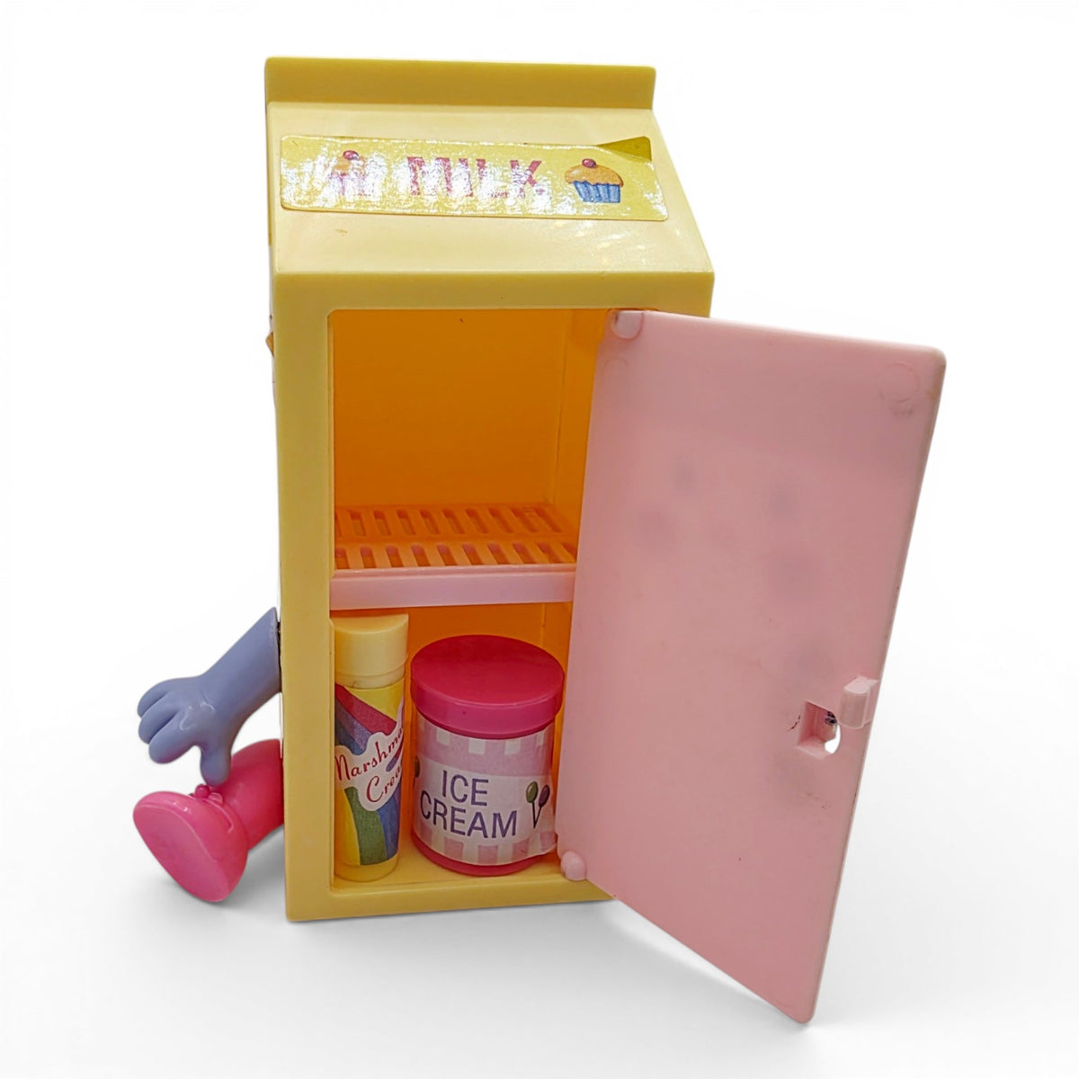 1988 Cherry Merry Muffin First Series Pour n Chill Fridge and Milk Carton Playset Close-up 2 view