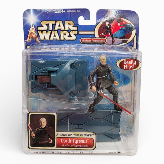 Vintage 2000s action figure playset. Attack of the Clones. Darth Tyranus (Count Dooku). Front view.