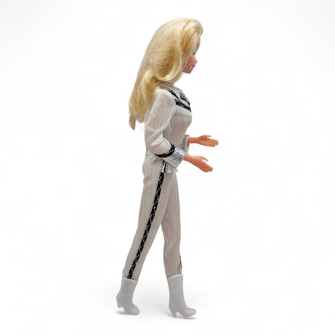 Vintage 1980s doll. Western Winking. Barbie. The Original Cow Girl!. Right view.