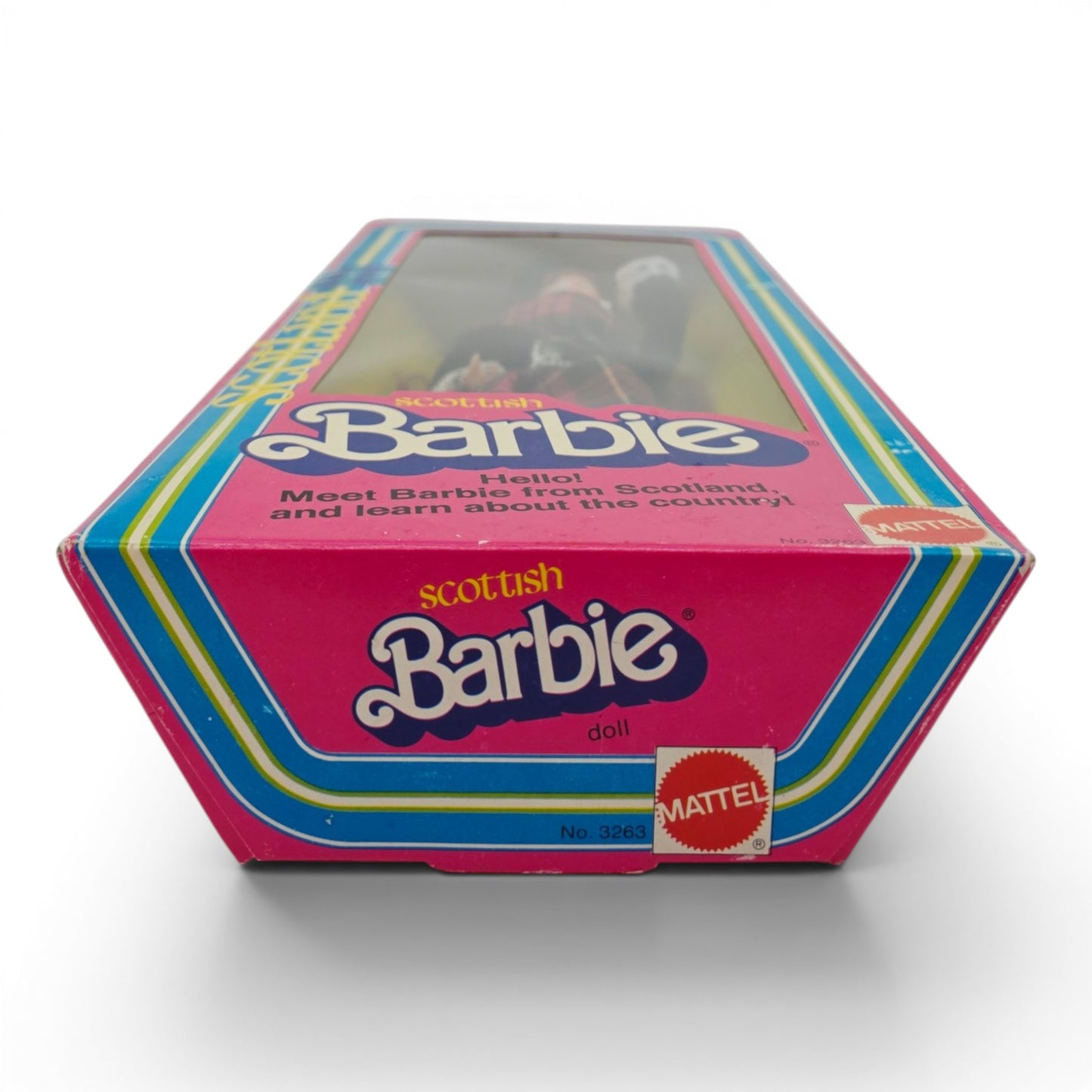1981 Barbie Dolls of the World - First Edition Scottish doll — Bottom view