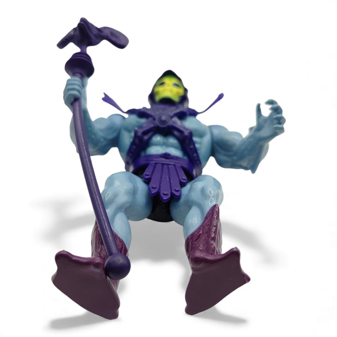 Vintage 1980s action figure. (MOTU). Skeletor. Mexico/Taiwan. Bottom view.