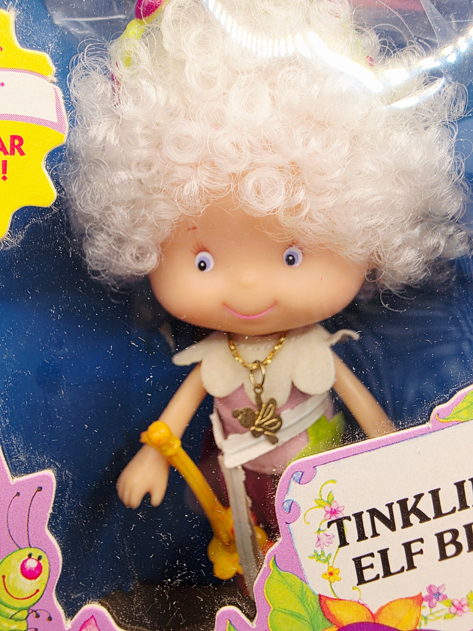 1982 Herself the Elf Herself the Elf & Friends Snowdrop doll — Face close-up
