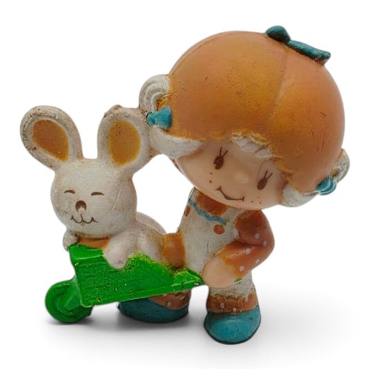 1982 Strawberry Shortcake Apricot PVC Figure Front view