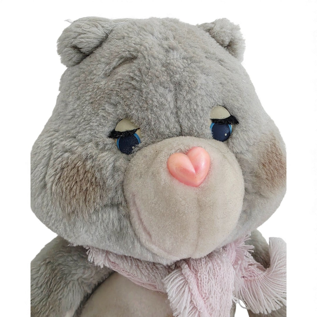 Vintage 1980s plush. Gramms Bear. 38cm Plush. Face view.