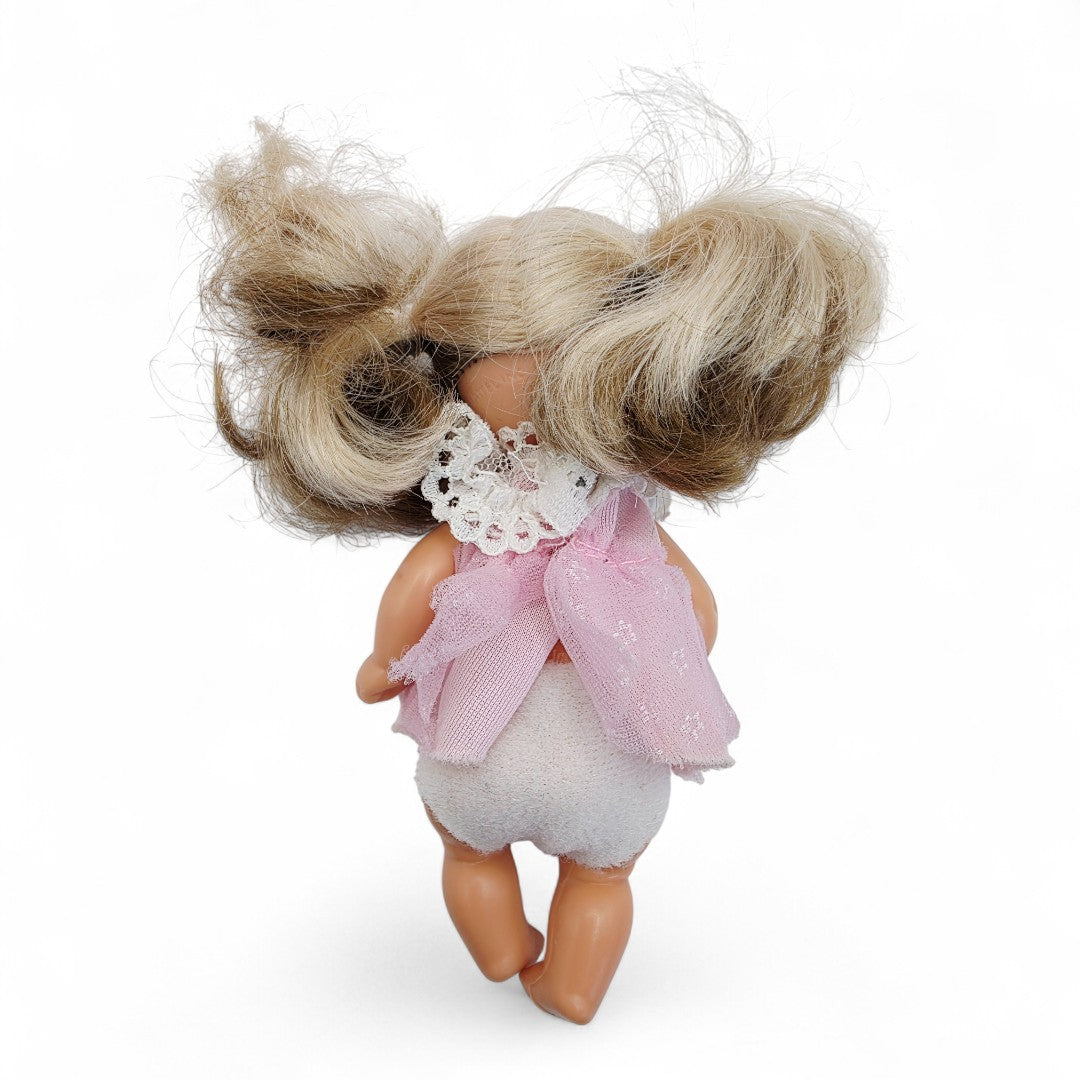 Vintage 1980s doll. Heart Family. Mom & Baby. Close up 3 view.