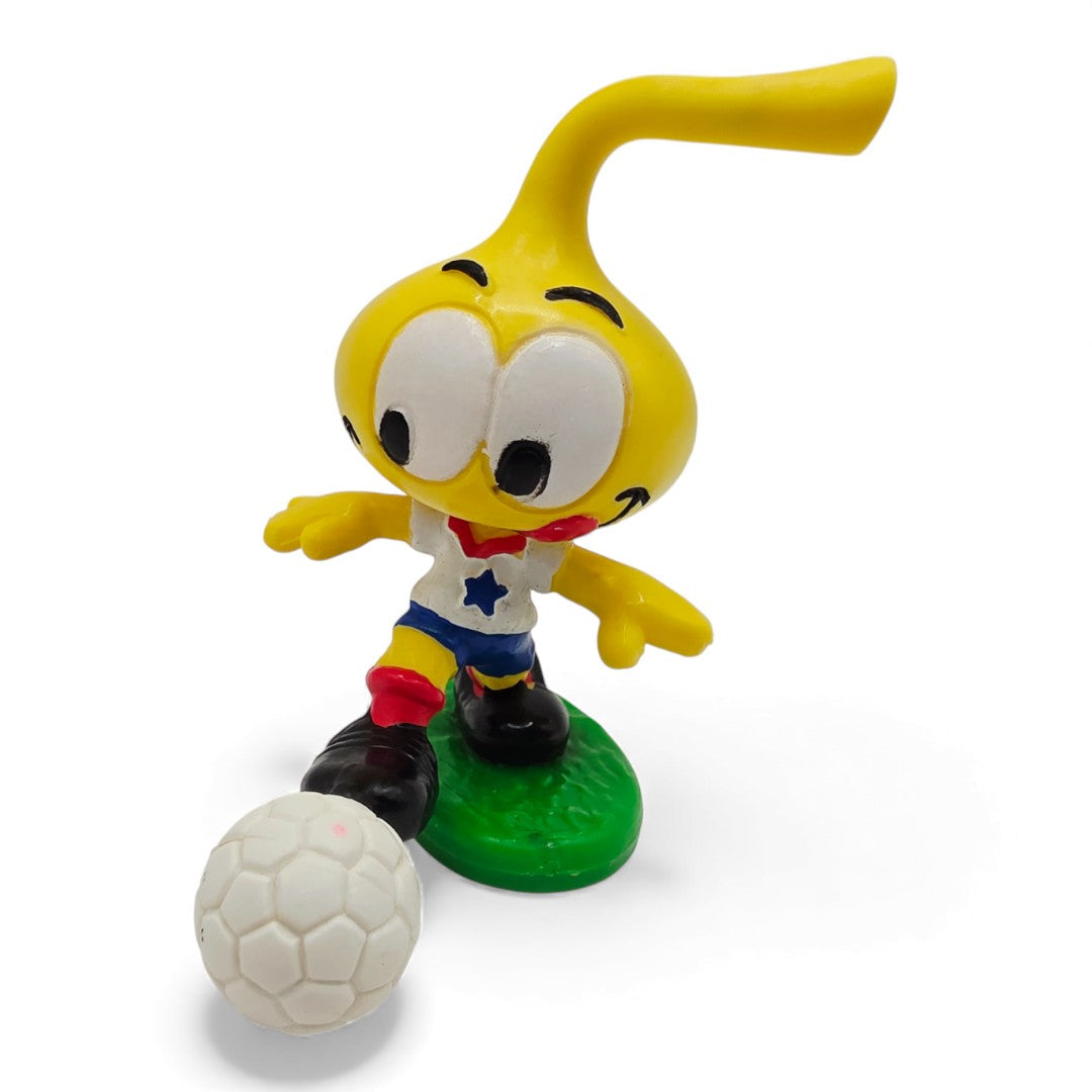 Vintage 1980s mini pvc figure. Football Player. All-Star. 8cm. Front view.