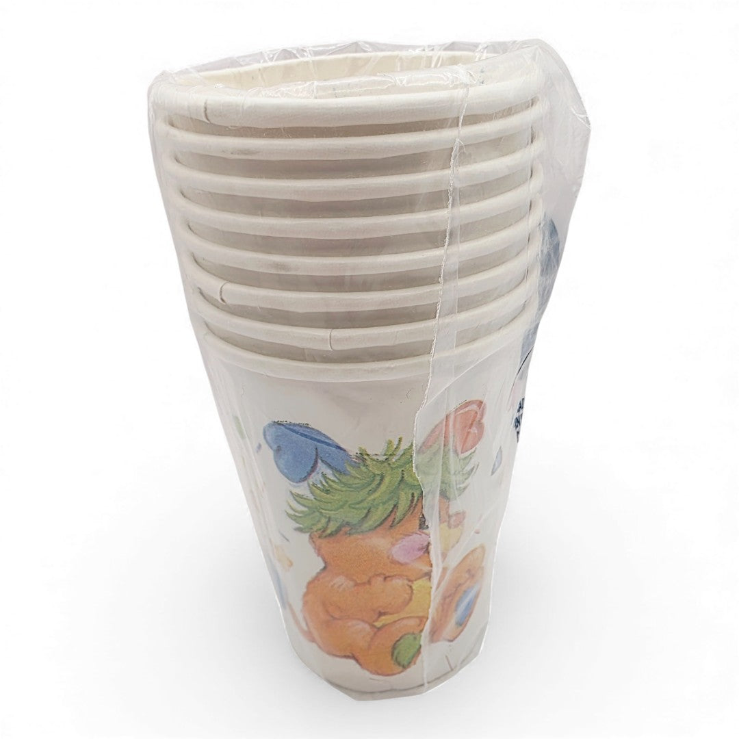 Vintage 1980s partyware. Party Drinking Cups. 8 Pack. Front view.