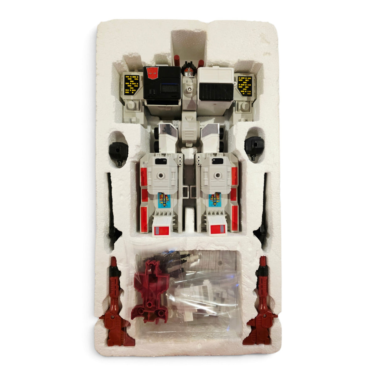 1986 Transformers Autobot City / Battle Station Metroplex Face view