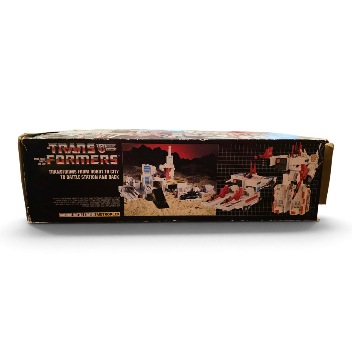1986 Transformers Autobot City / Battle Station Metroplex Close-up 2 view