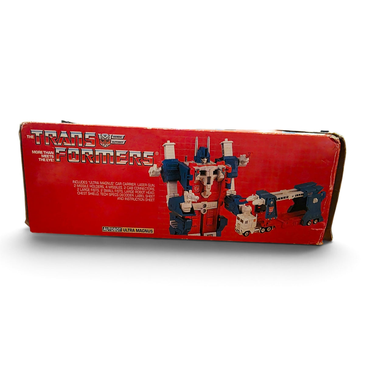 1986 Transformers City Commander Ultra Magnus Close-up 4 view