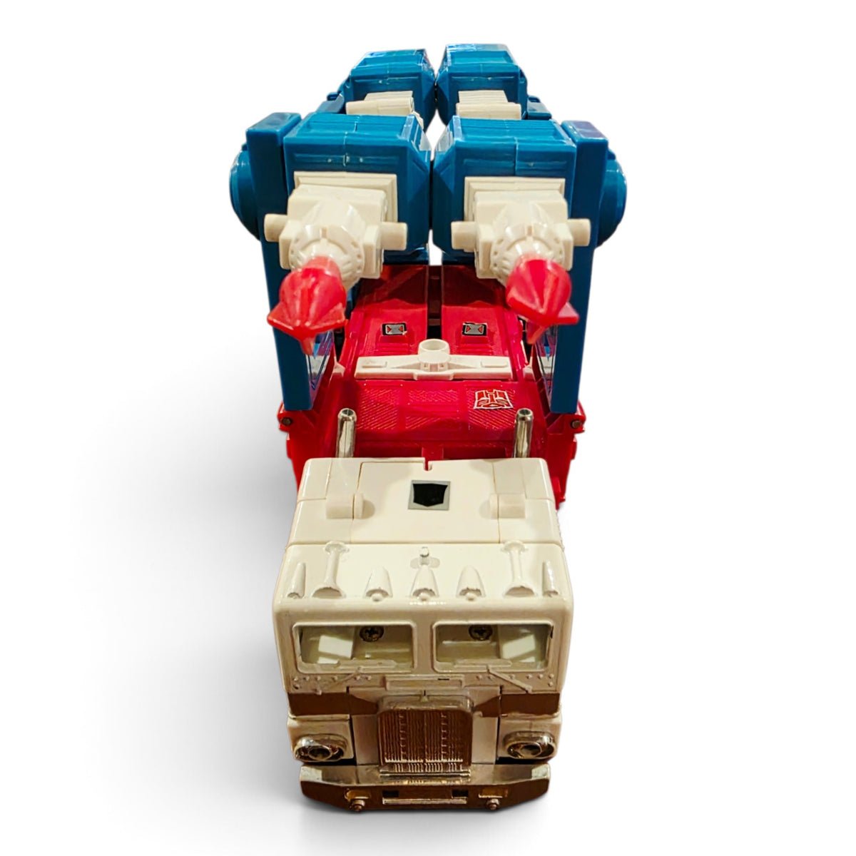 1986 Transformers City Commander Ultra Magnus Close-up 14 view