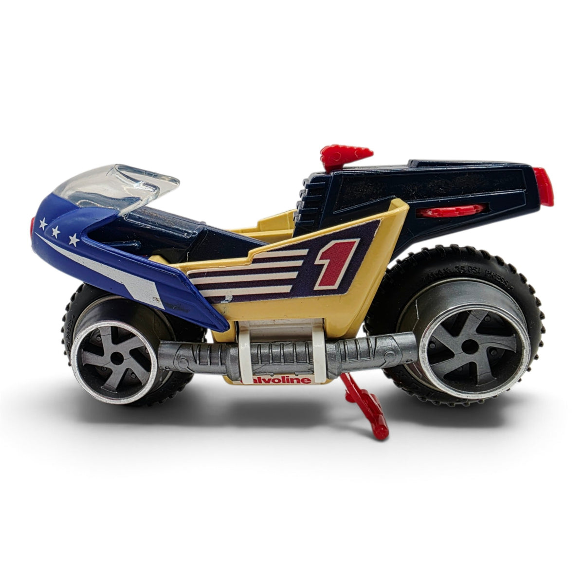 1987 M.A.S.K. Bandit Bandit Close-up 15 view