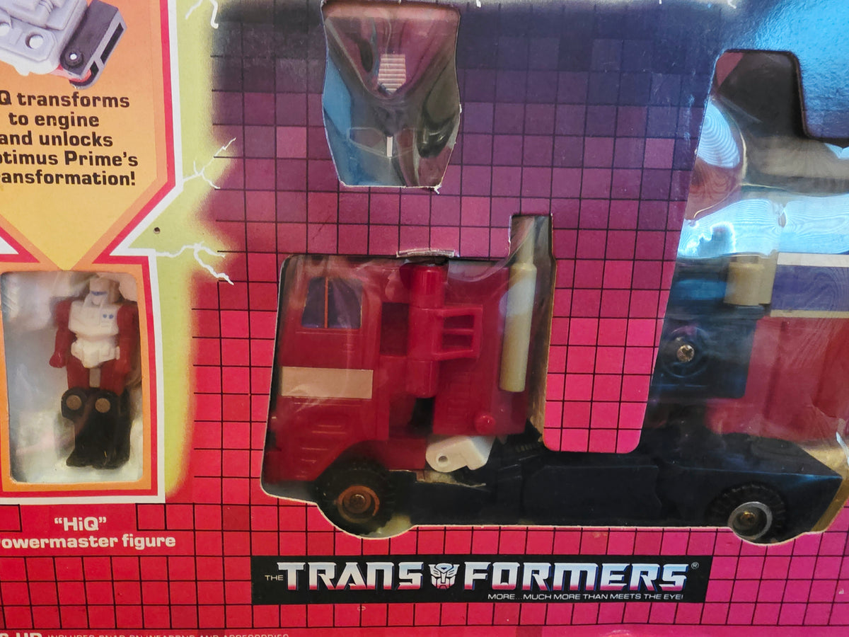 1988 Transformers Power Master Optimus Prime Close-up 9 view