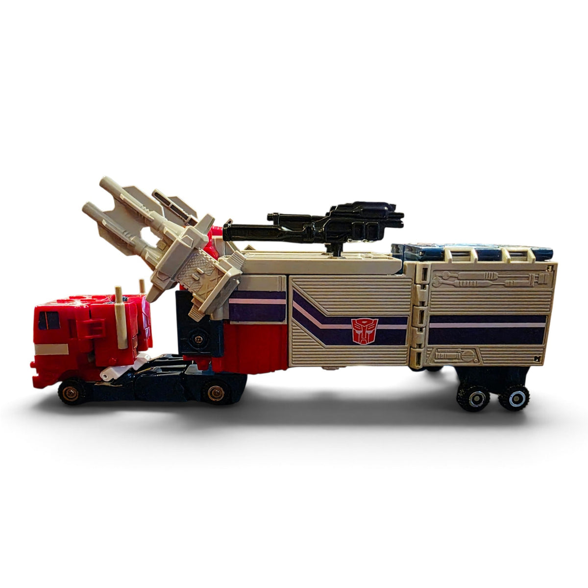 1988 Transformers Power Master Optimus Prime Left view