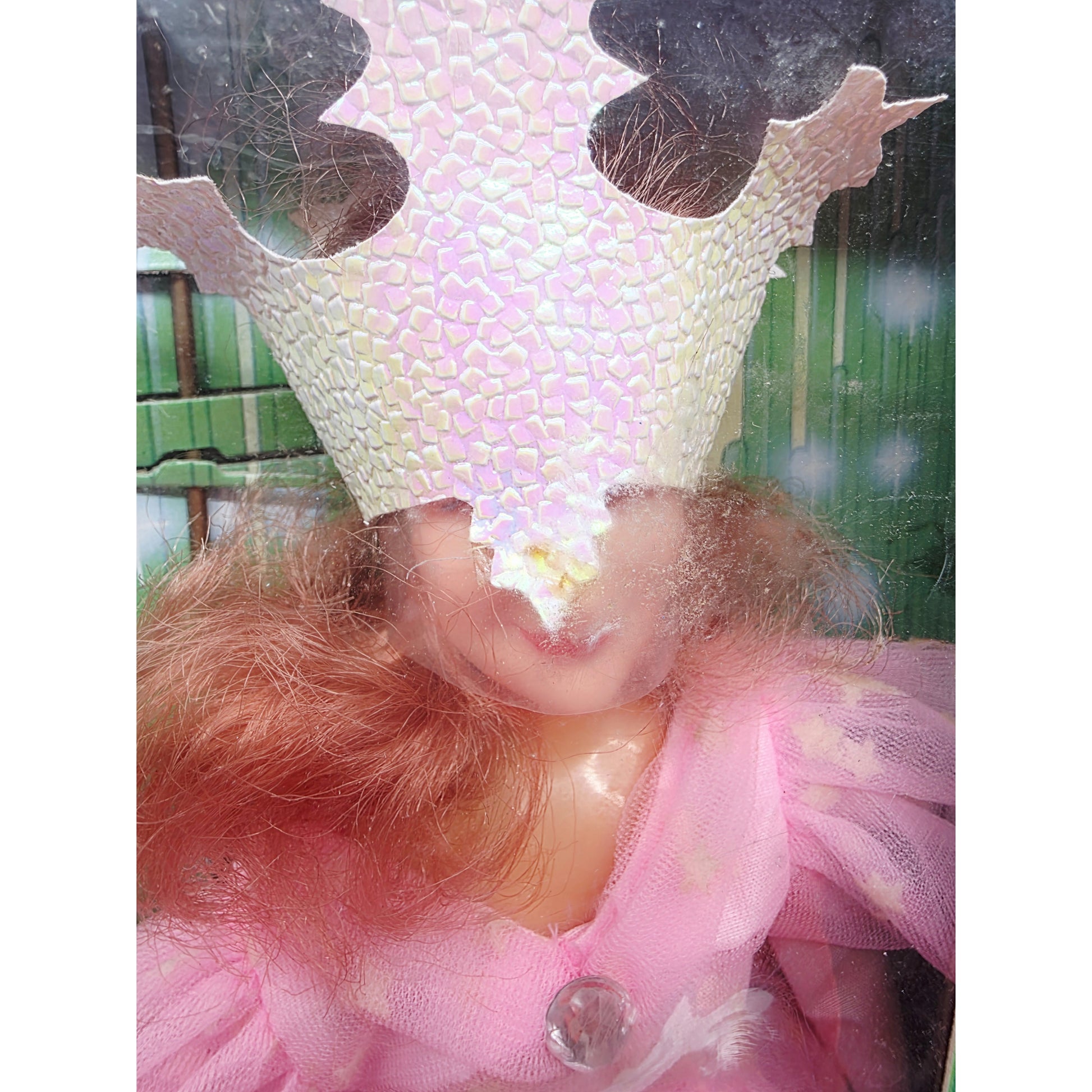 1988 Wizard of Oz The Wizard of Oz 50th Anniversary Glinda doll — Face close-up