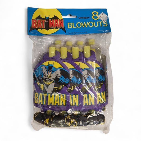 Vintage 1980s partyware. Party Blowouts. 8 Pack. Front view.