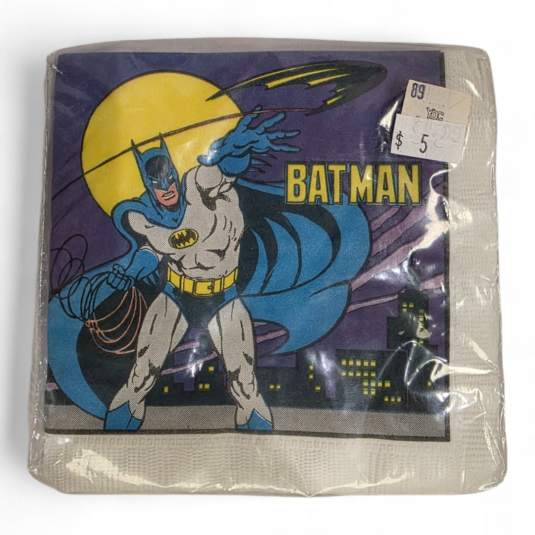Vintage 1980s partyware. Party Napkins. 16 Pack. Front view.