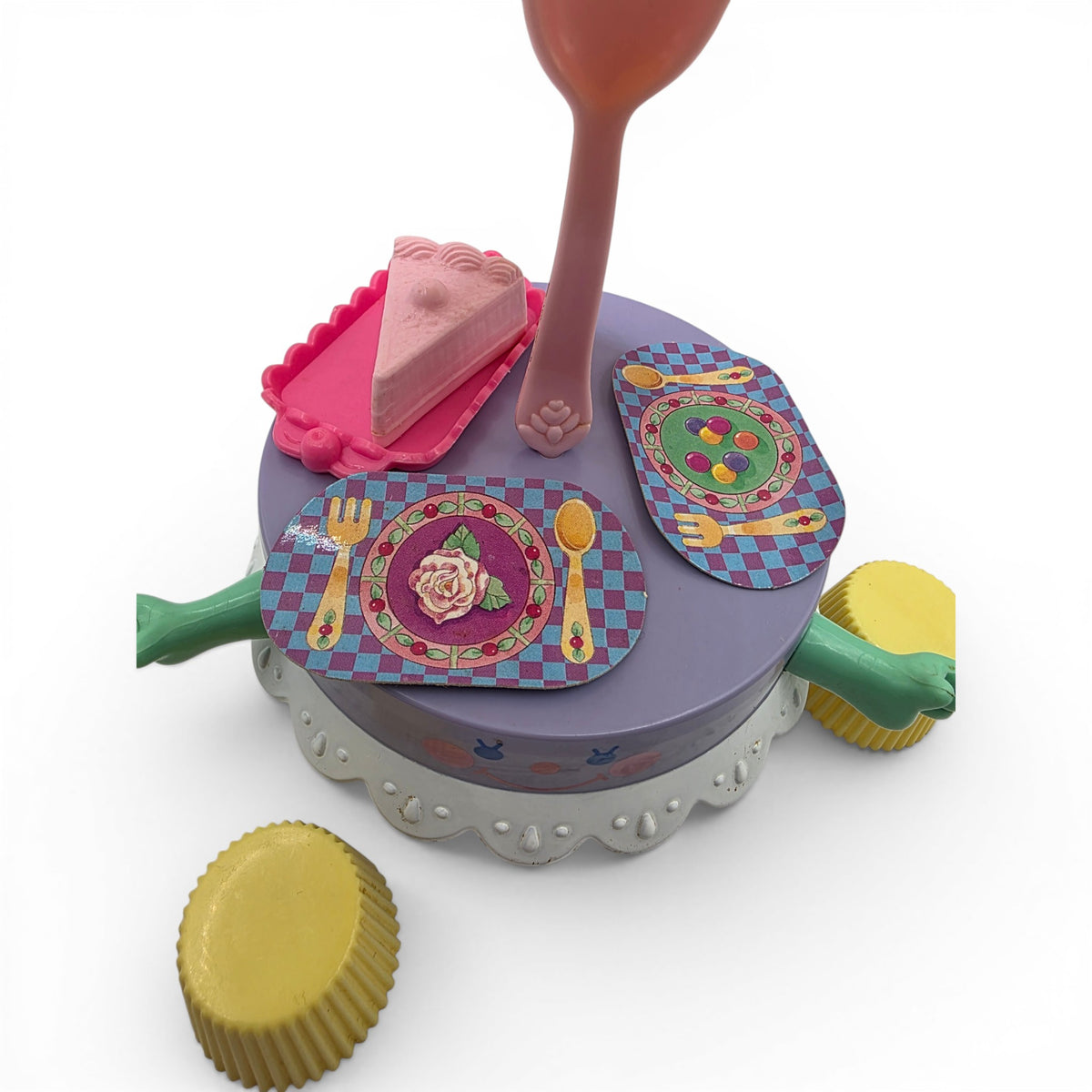 1989 Cherry Merry Muffin Second Series Pastry Cafe Playset Close-up 2 view