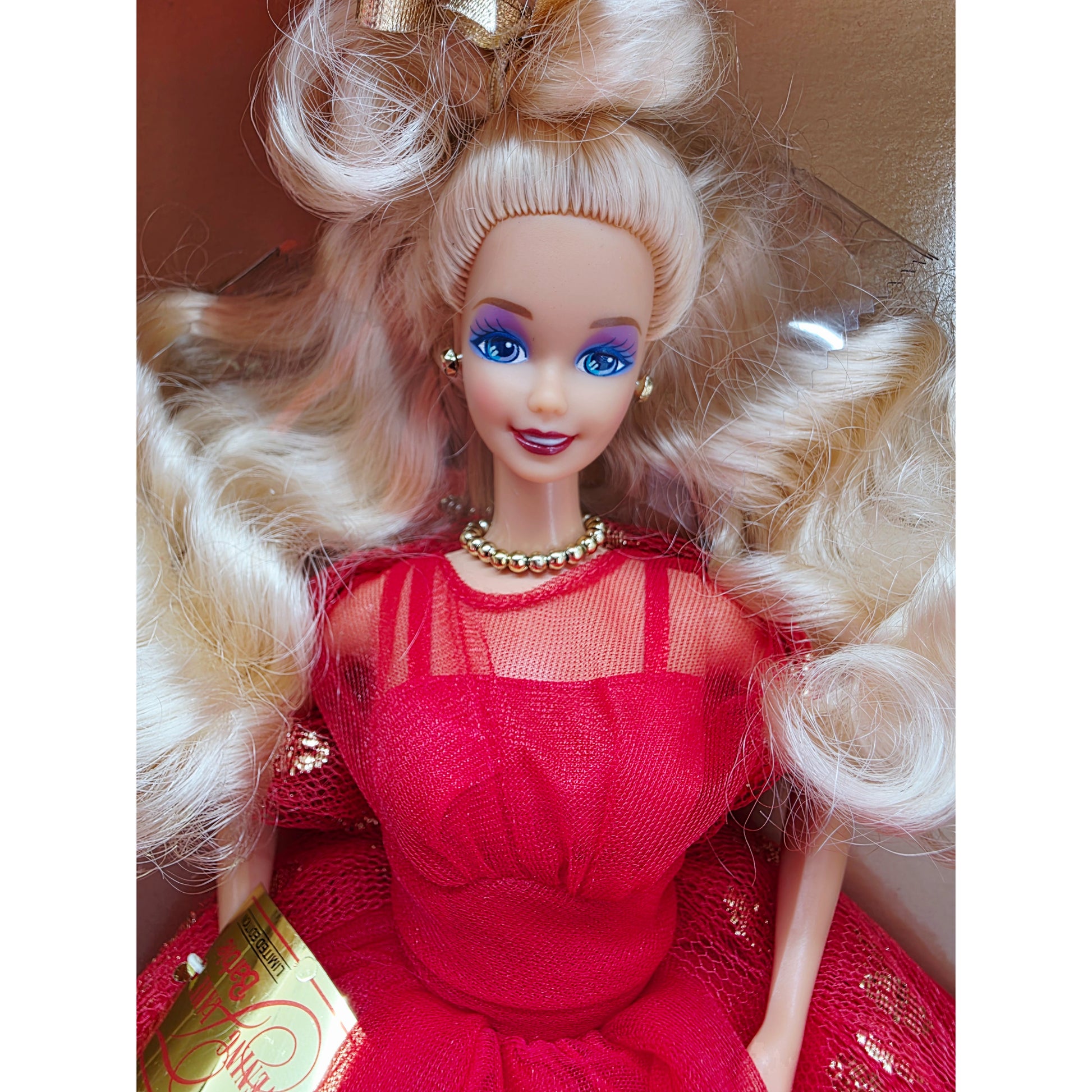 1991 Barbie HSN Special Limited Edition Evening Flame doll — Face close-up
