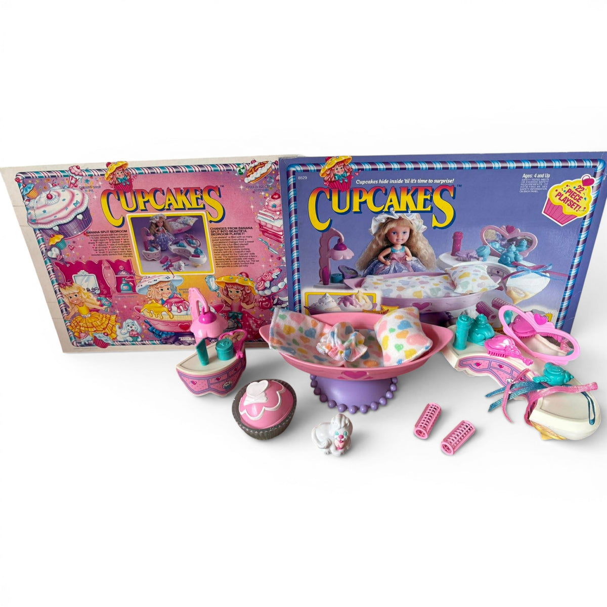 1991 Cupcakes Banana Split Playset Front view