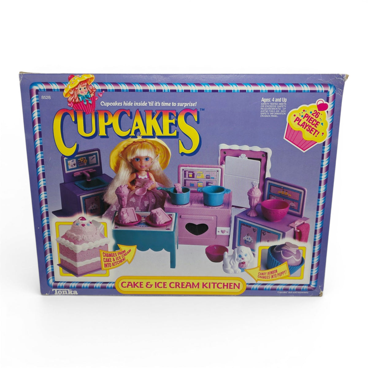 1991 Cupcakes Cake and Ice Cream Kitchen Playset Close-up 4 view