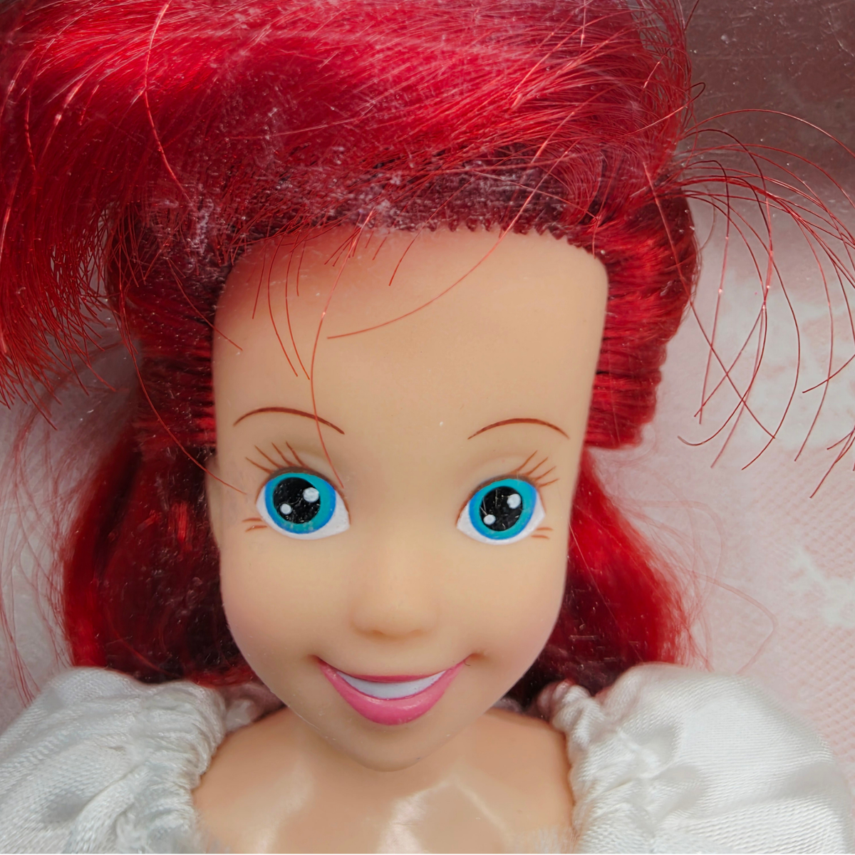 1991 Disney The Little Mermaid Beautiful Bride Ariel Face view