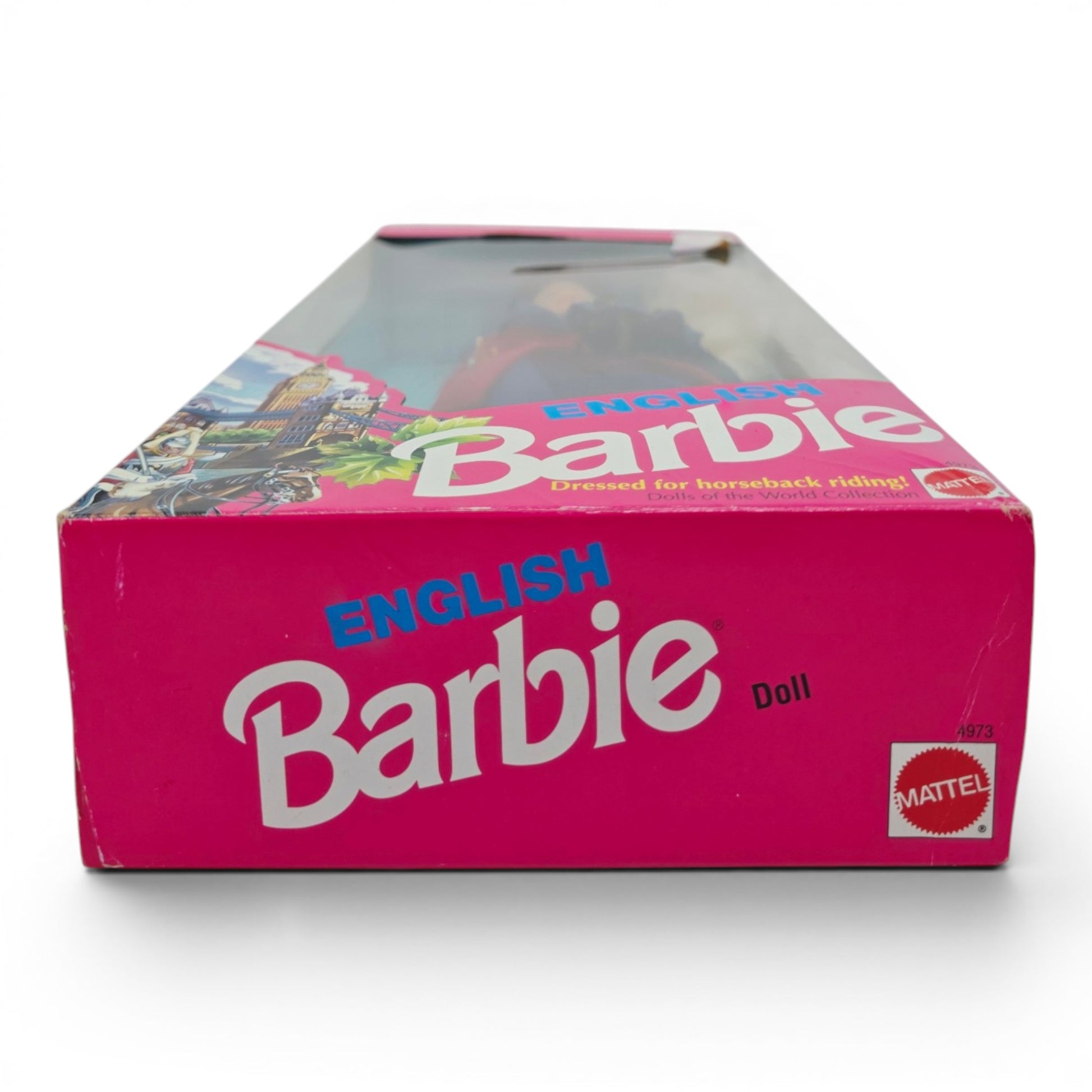 1992 Barbie Dolls of the World English doll — Bottom view