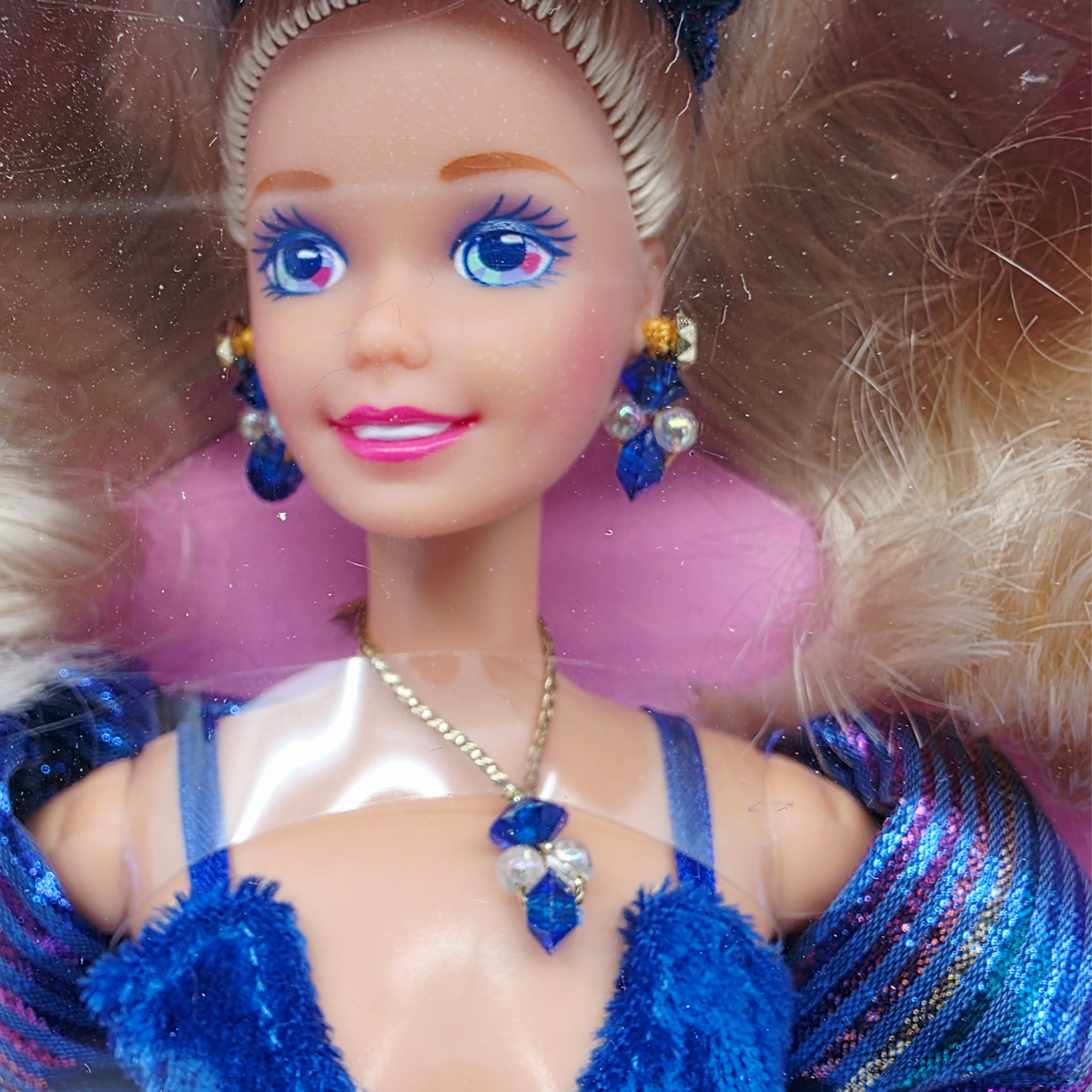 1992 Barbie Evening Elegance Evening Sensation Face view