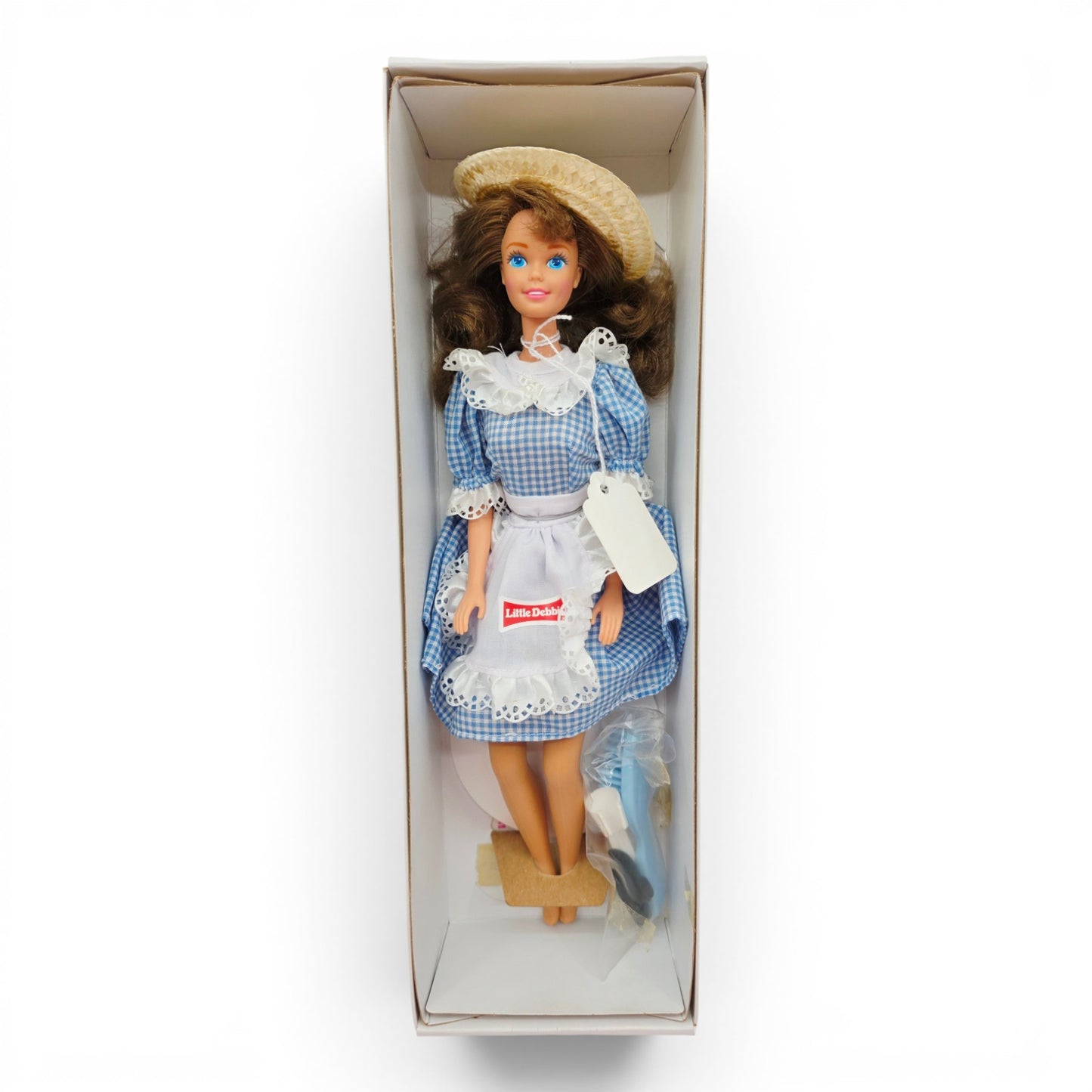 1992 Barbie Little Debbie Series 1 Little Debbie doll — Front view