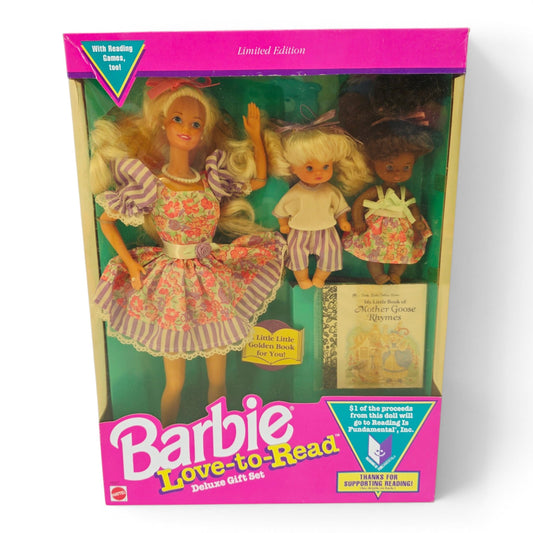 1992 Barbie Love-to-Read doll giftset — Front view