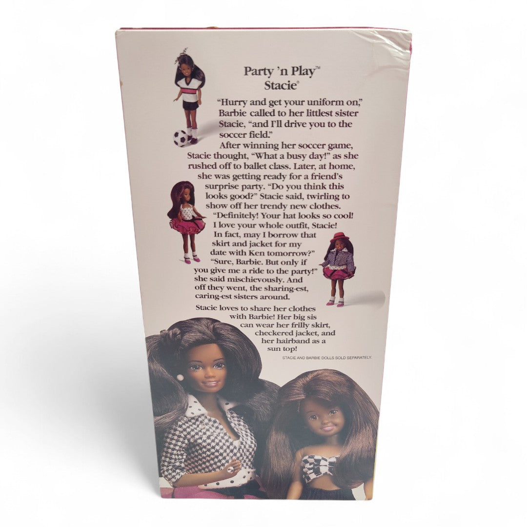 1992 Barbie Party 'N Play Stacie AA doll — Back view