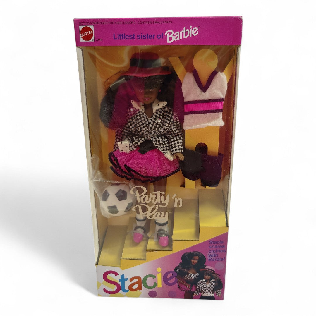 1992 Barbie Party 'N Play Stacie AA doll — Front view