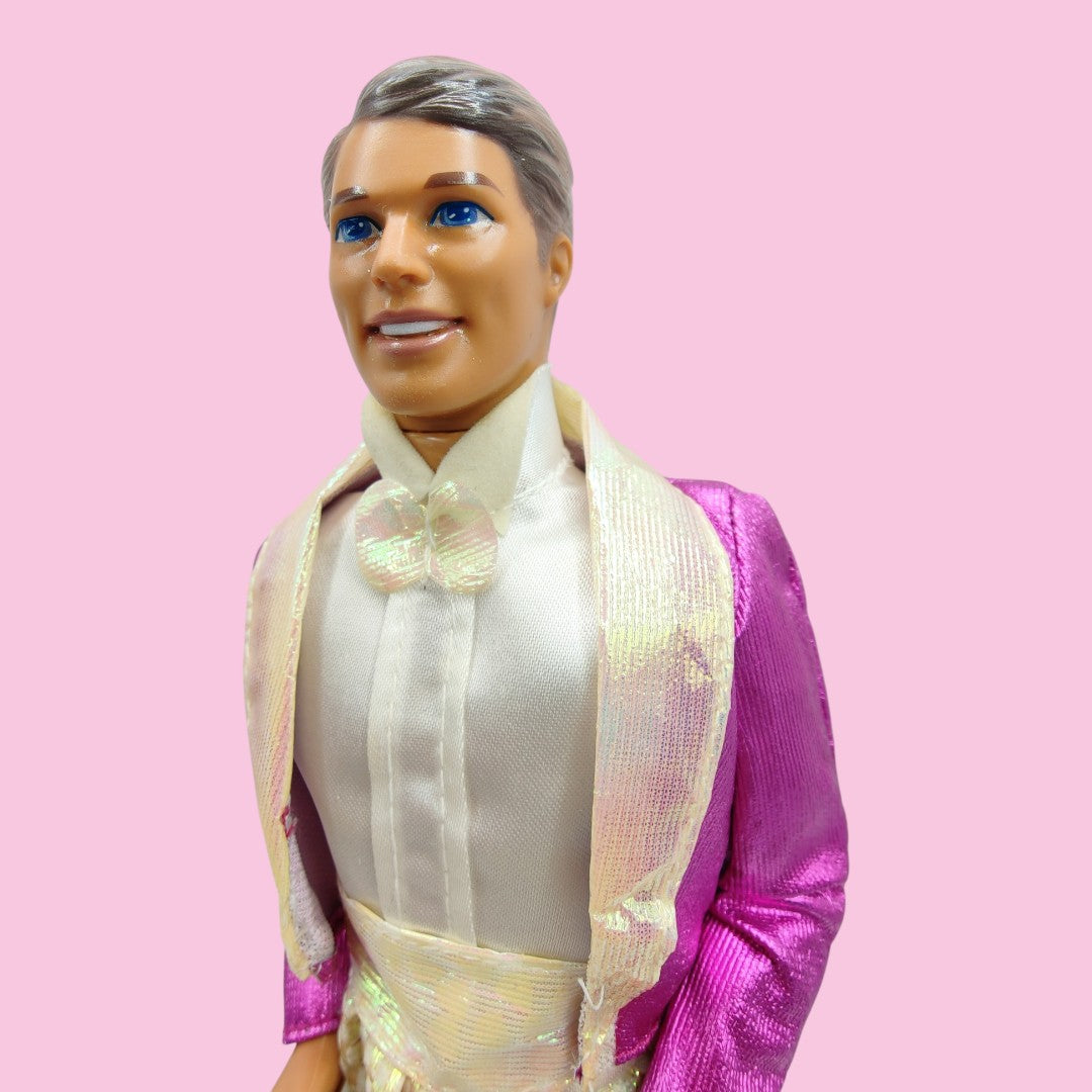 Vintage 1990s doll. Secret Hearts. Ken. Face view.