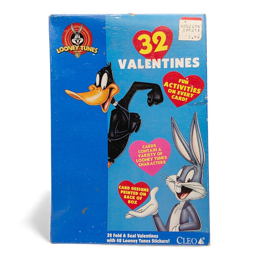 Vintage 1990s stationery. 32pc Valentines Card Set. Front view.
