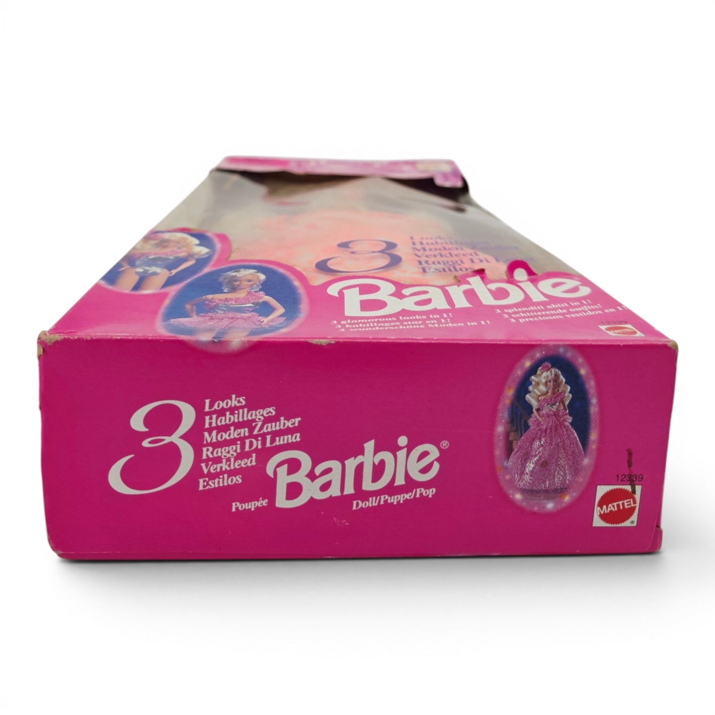 1994 Barbie 3 Looks Barbie doll — Bottom view