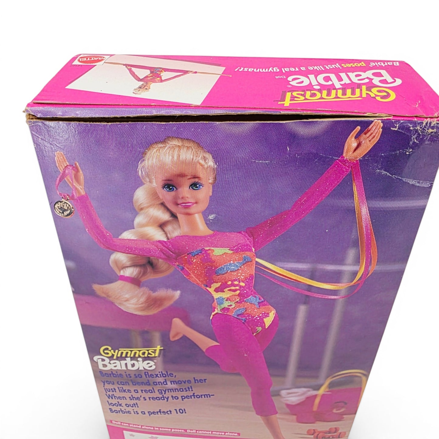 1994 Barbie Gymnast Barbie doll — Close-up 1