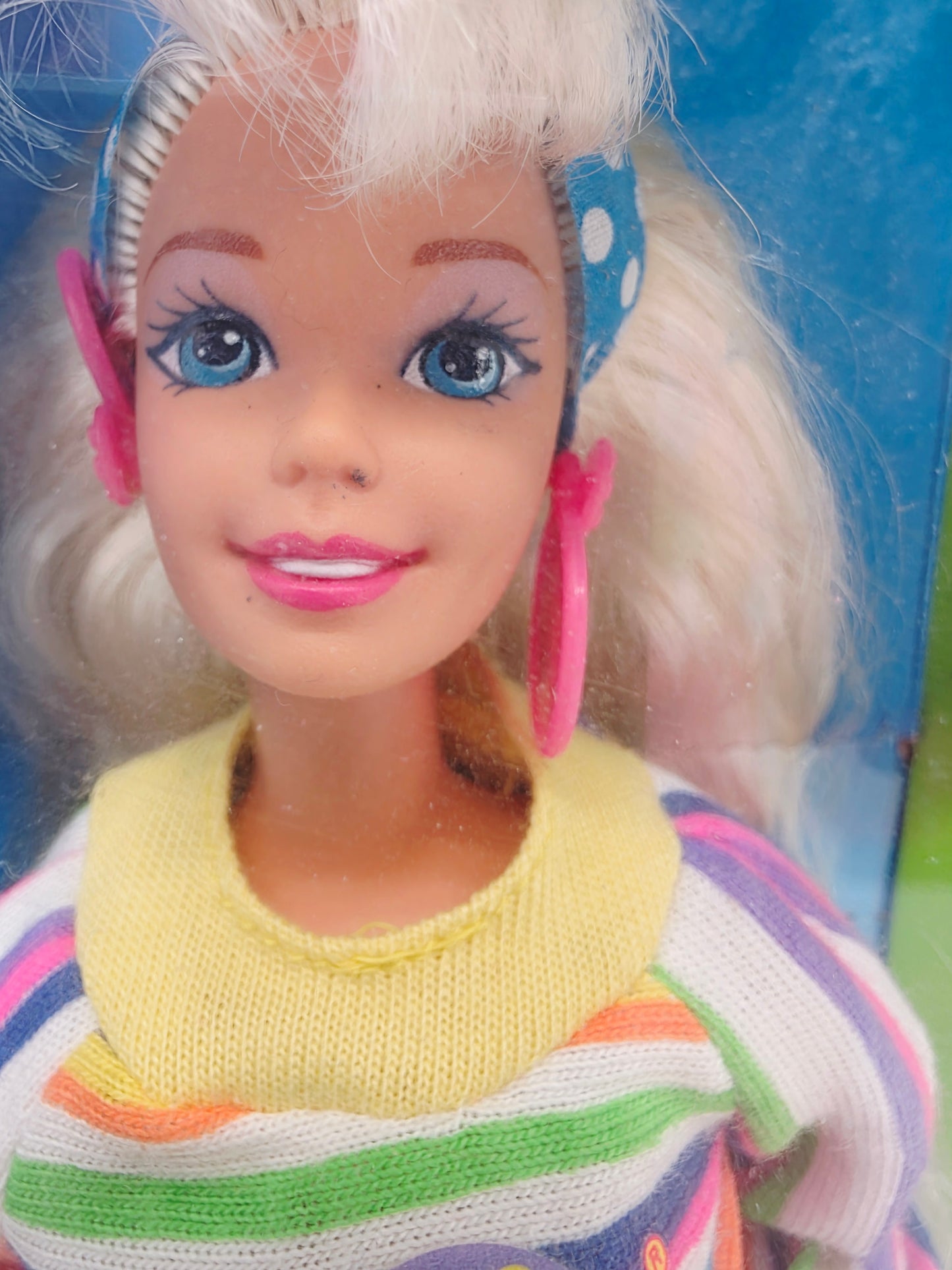1994 Barbie POG Special Edition doll — Face close-up