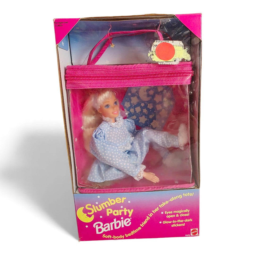 Vintage 1990s doll. Slumber Party Barbie. Front view.