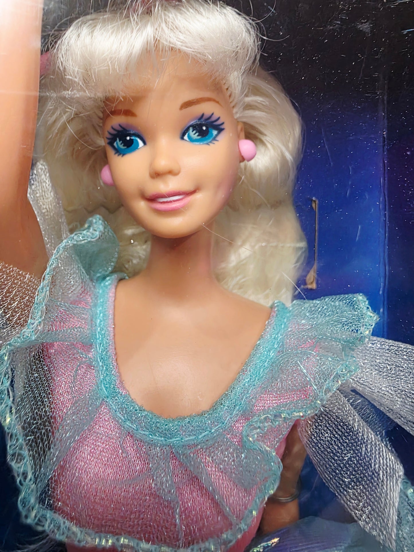 1994 Barbie Tooth Fairy doll — Face close-up