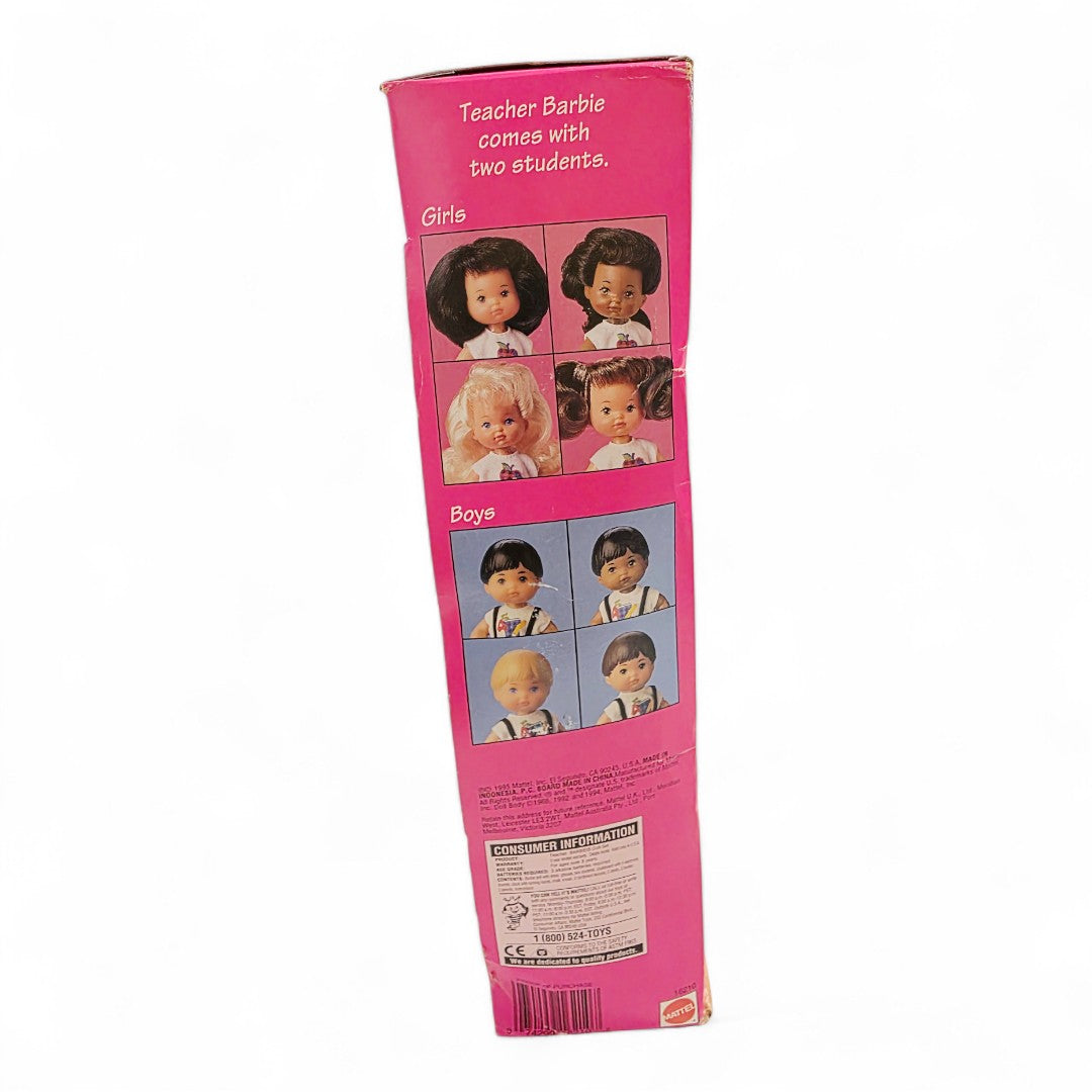 1995 Barbie Teacher Barbie (Brunette) doll giftset — Close-up 3