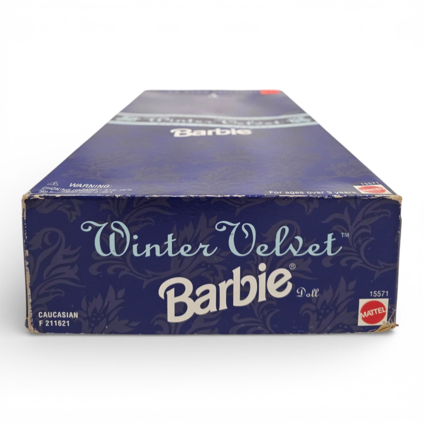 1995 Barbie Winter Velvet doll — Top view