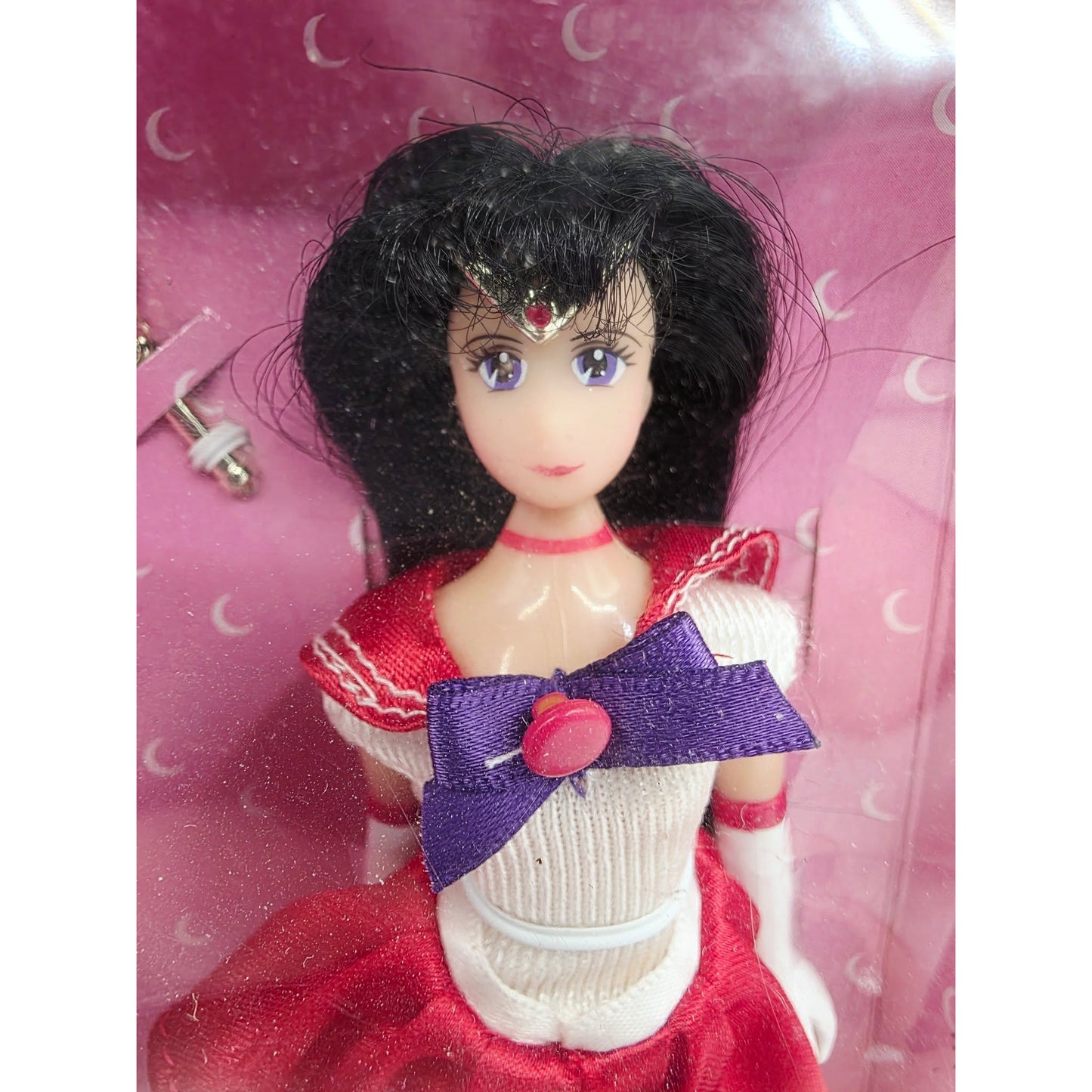 1995 Sailor Moon Adventure Dolls Sailor Mars doll — Face close-up