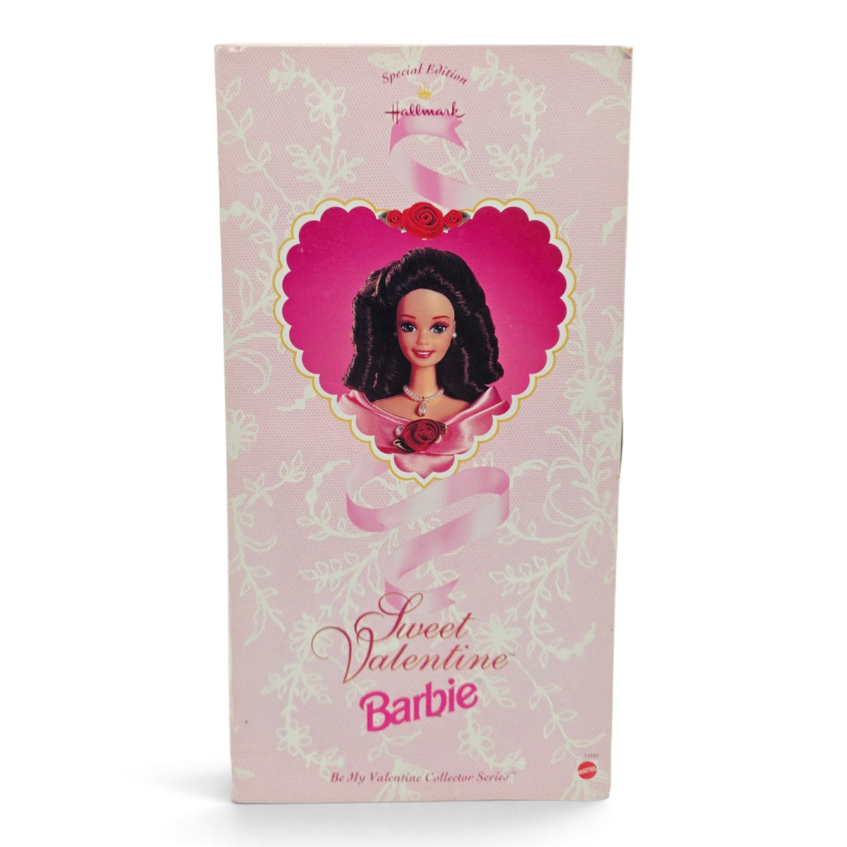 1996 Barbie Be My Valentine Collector Series Sweet Valentine Close-up 1 view