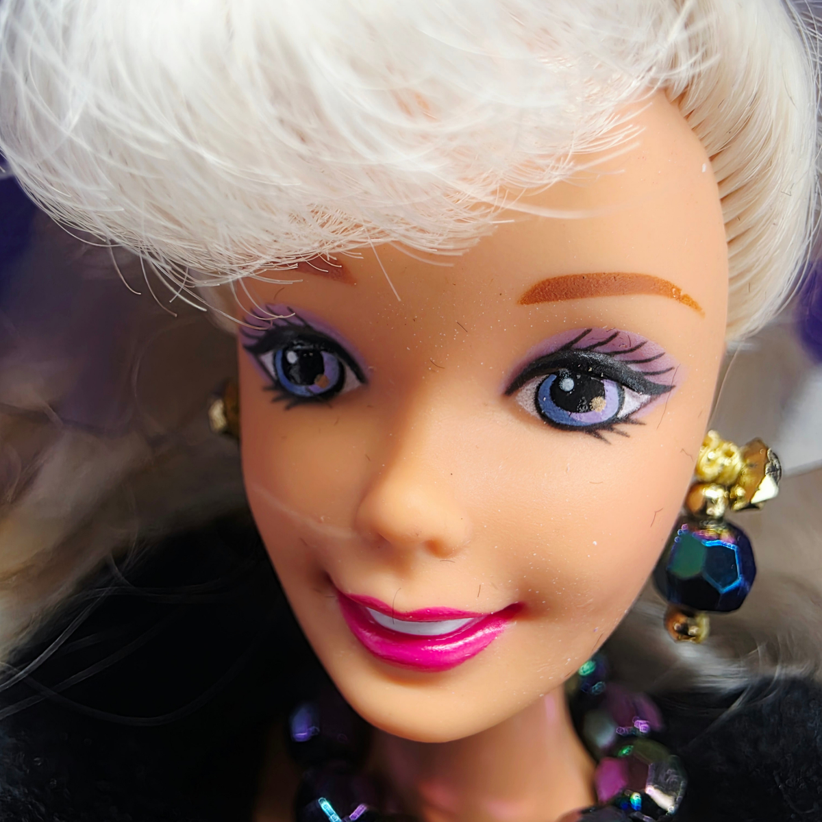 1996 Barbie Evening Elegance Series Evening Majesty Face view