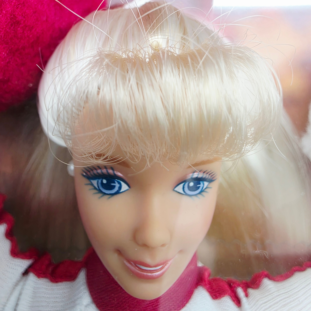 1996 Barbie University Barbie Arizona State Face view
