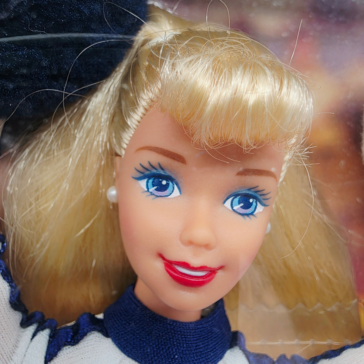 1996 Barbie University Barbie Georgetown Face view