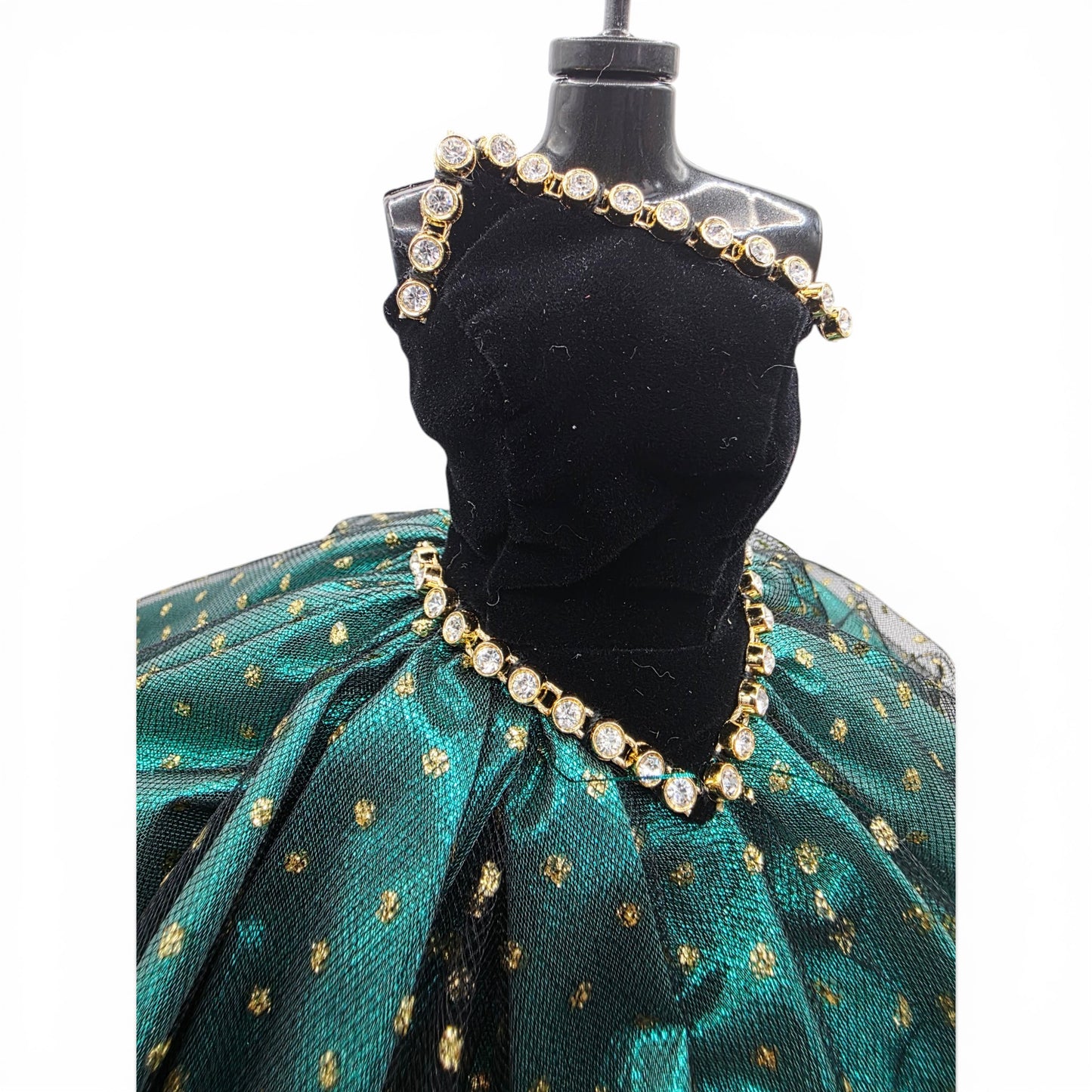 1996 Brass Key Designer Gown Collection Emerald Velvet & Fur Gown doll fashion — Close-up 5