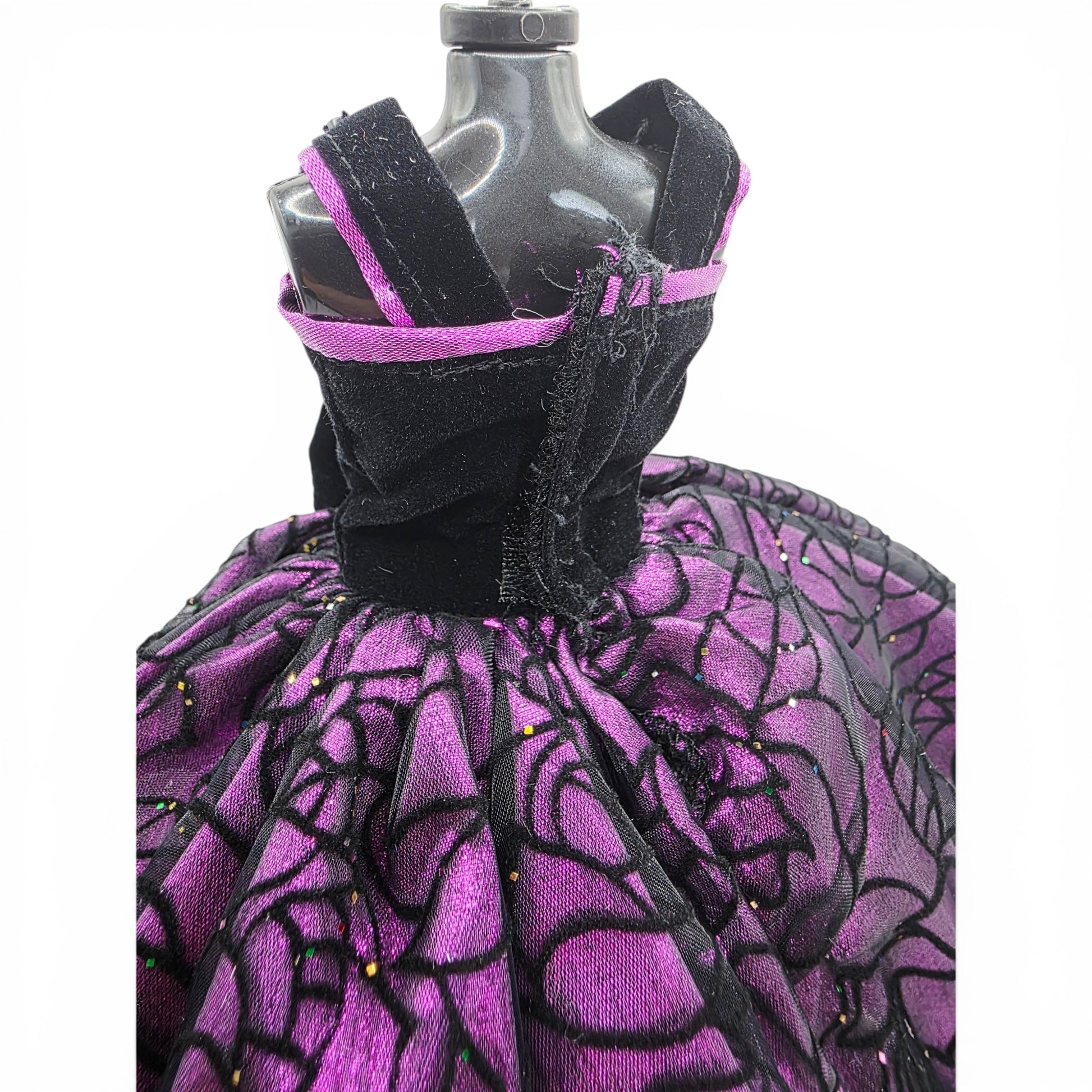 1996 Brass Key Designer Gown Collection Metallic Purple Velvet & White Fur Gown doll fashion — Close-up 3